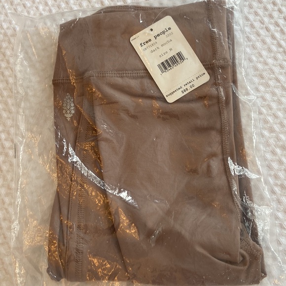 NEW! FREE PEOPLE New Infinity Leggings $88 tags! Dark Mocha Small - Picture 13 of 16